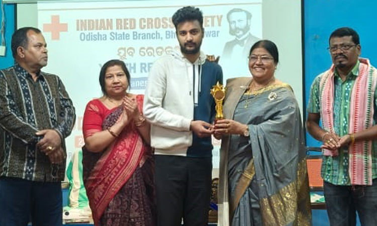 YRC KIIT Volunteers Participate in District Level Study-cum-Training Camp of IRCS, Odisha State Branch