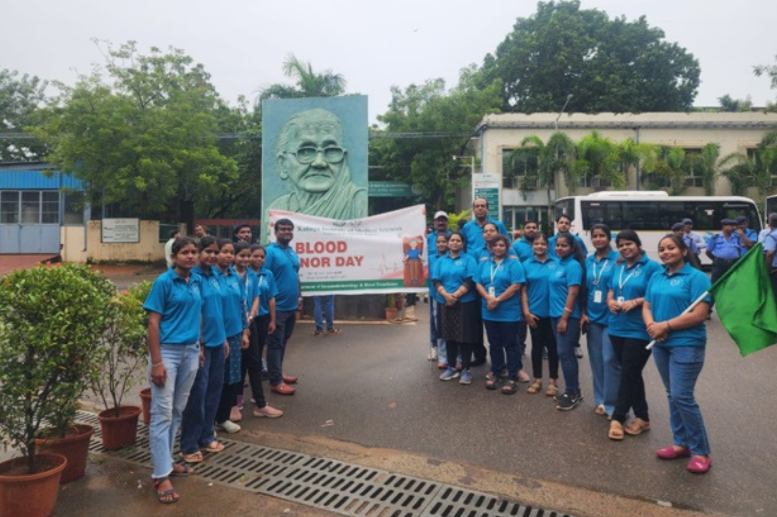 KIMS Observes Blood Donor Day 2025 (1)